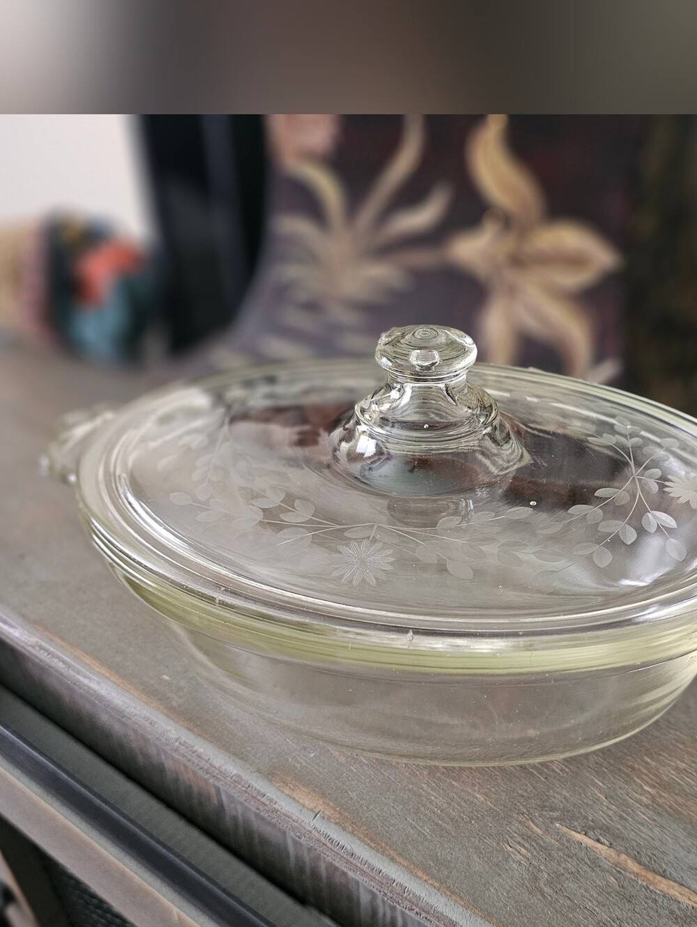 Vintage Etched Pyrex Casserole Dish